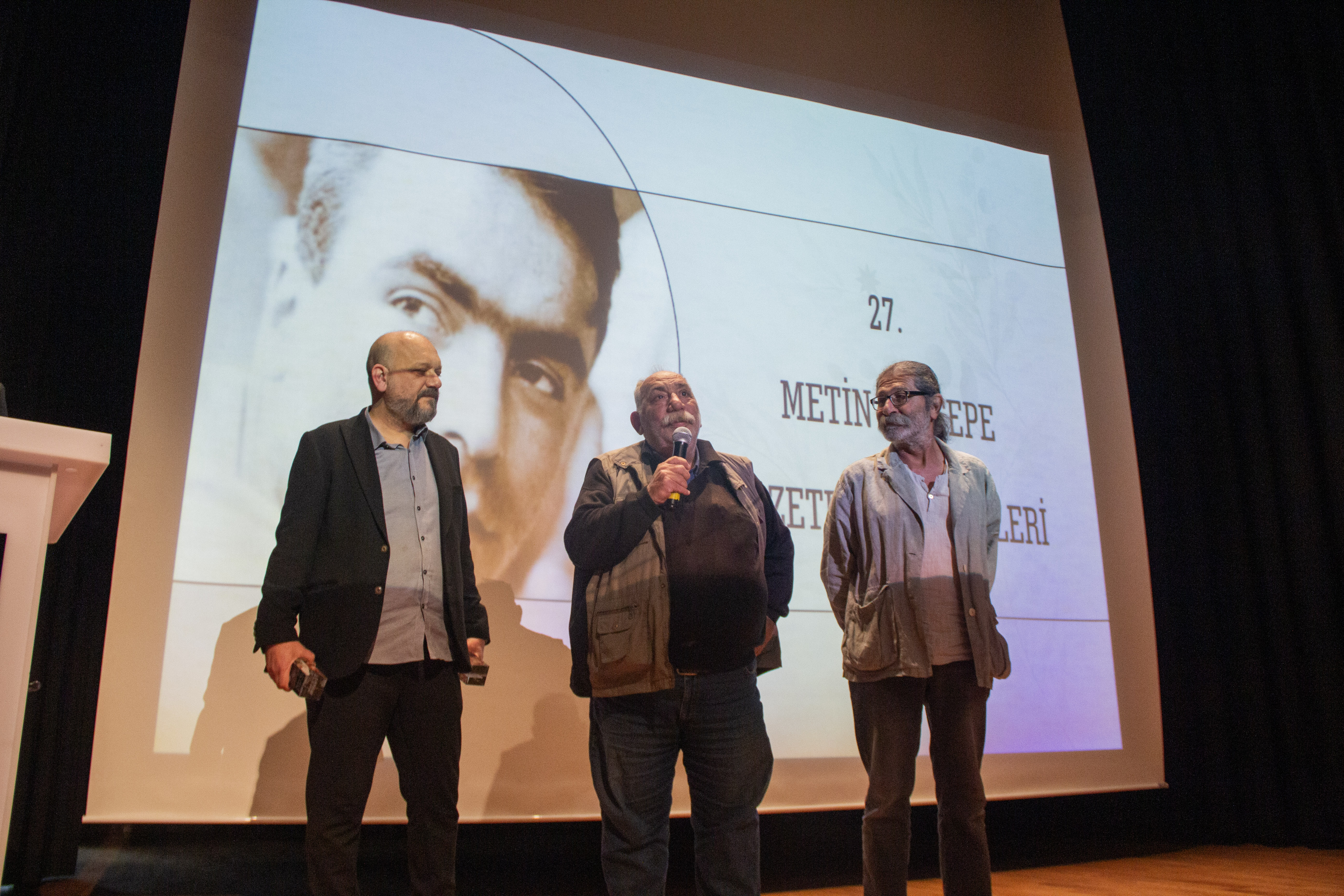 Metin Göktepe Ödülleri'nden Estukyan'dan medya eleştirisi